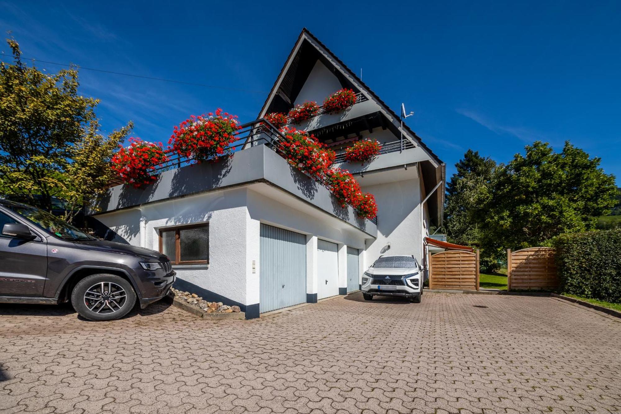 Renatas Ferienwohnung Wohnung David Засбахвальден Экстерьер фото
